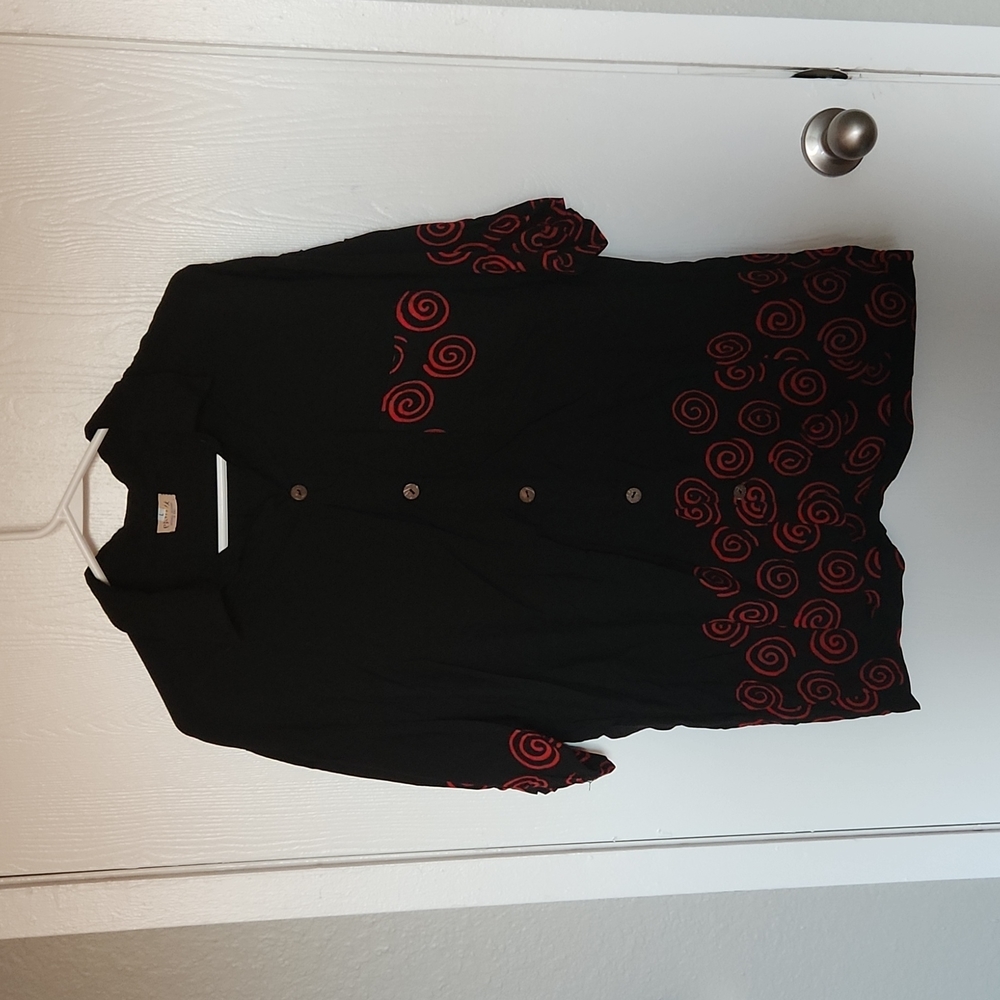 Pasirik 100% rayon short sleeve button up size L